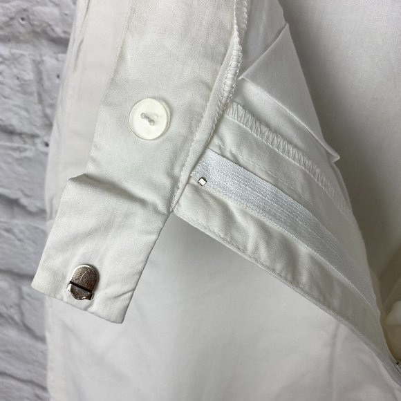 Brooks white bermuda shorts size 8 - Picture 5 of 5